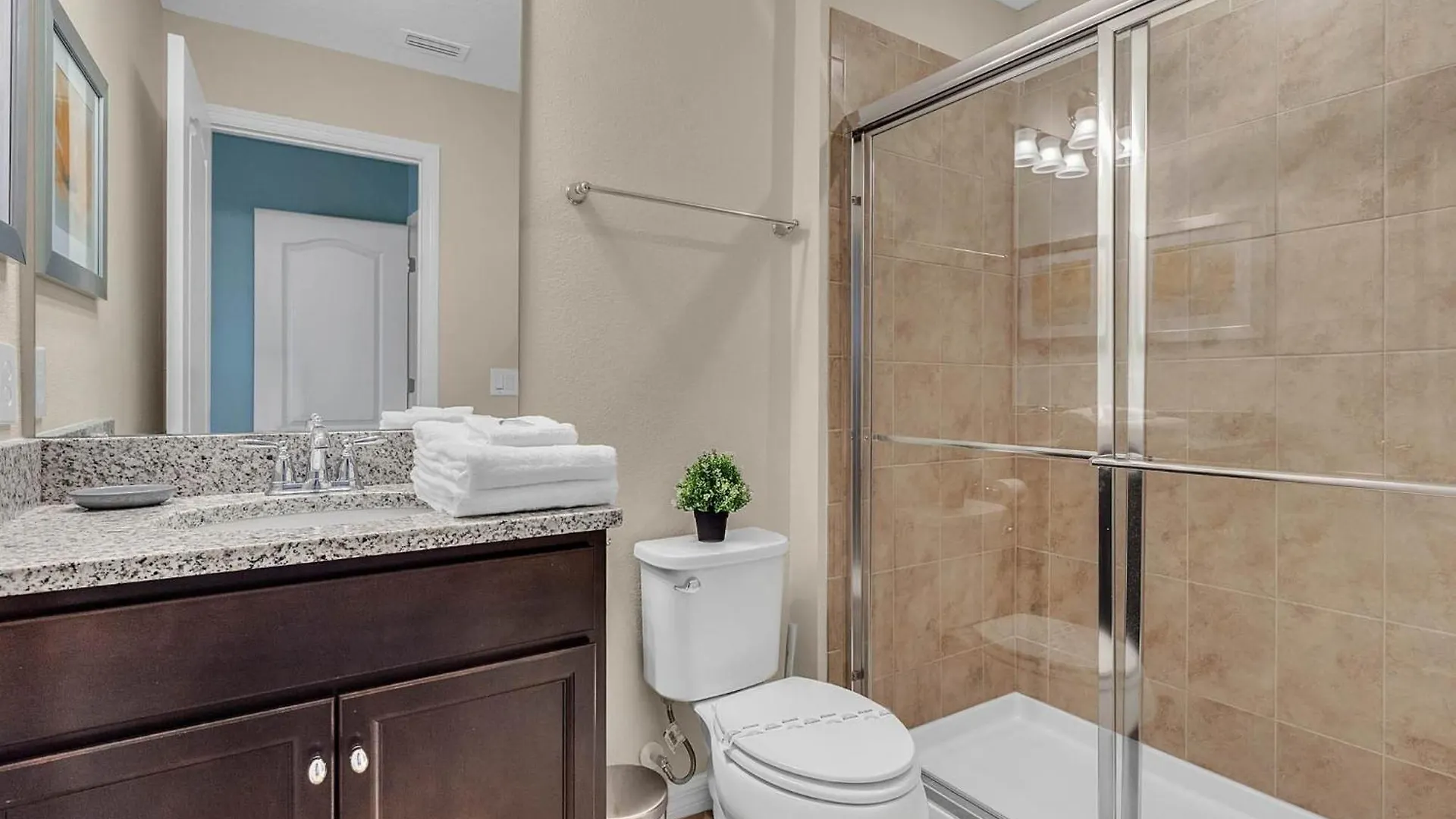 דבנפורט Top Villas - Solterra Resort 752 בית נופש